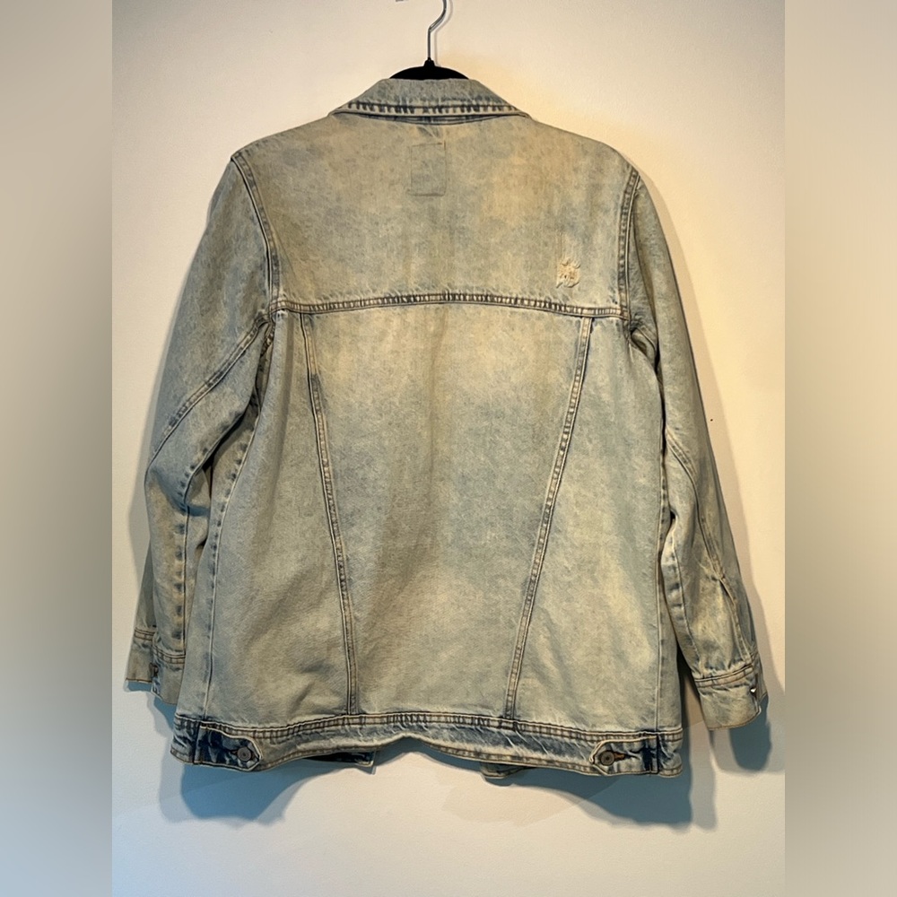 Acid Washed Distressed Demin Jacket - Picture 6 of 7